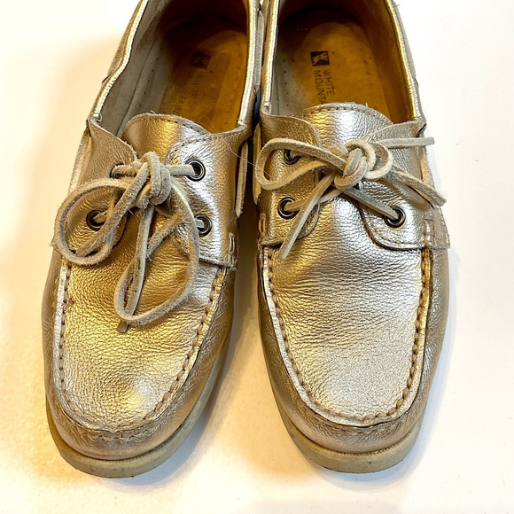 White Mountain gold deck shoes, size 9w - Picture 1 of 5